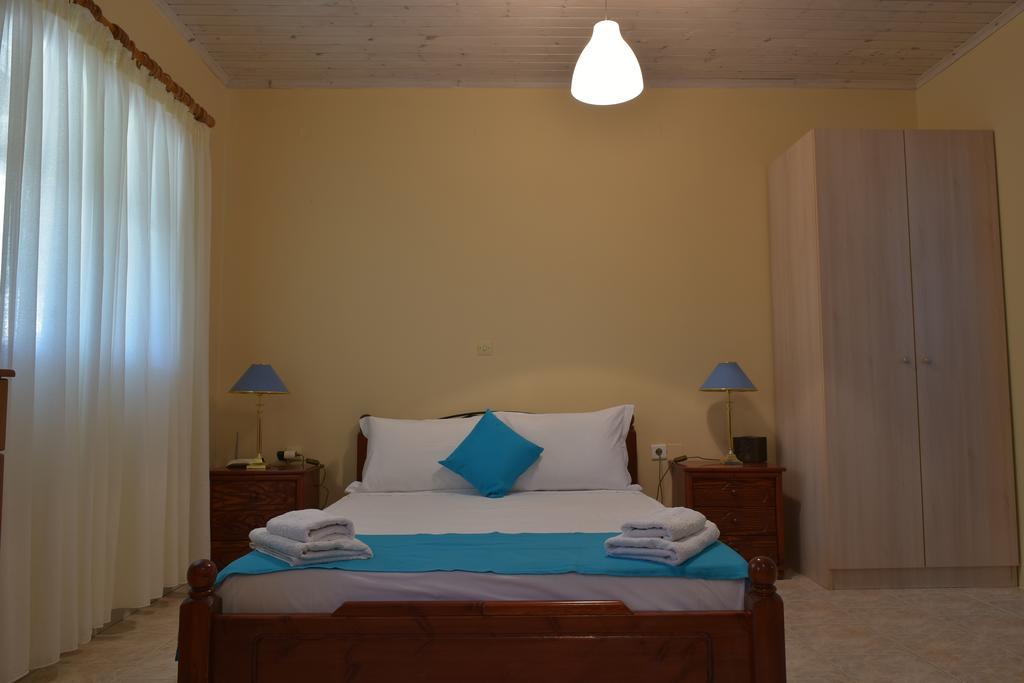Paxos Santa Marina Villas Gaios Dış mekan fotoğraf